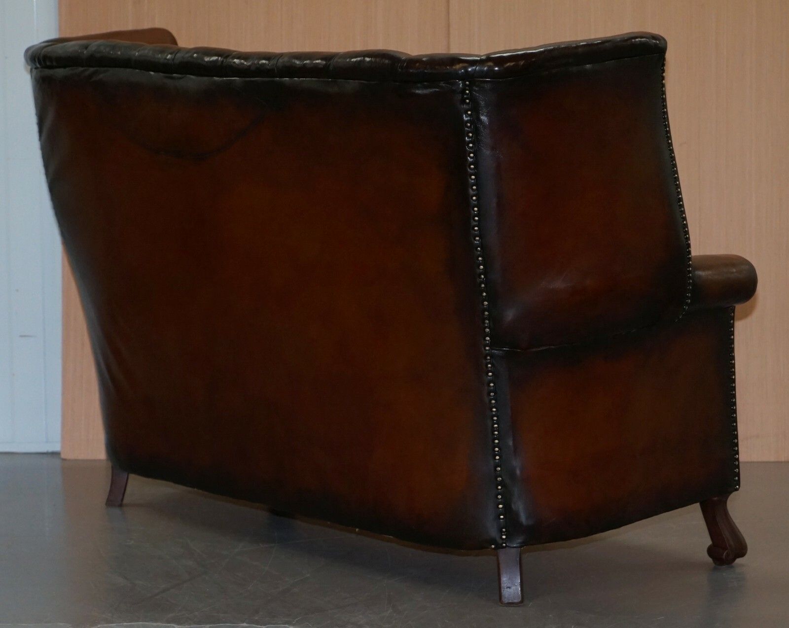 Rare Circa 1860 Huge Victorian Brown Leather Barrel Back Suite Sofa Armchair photo vintage