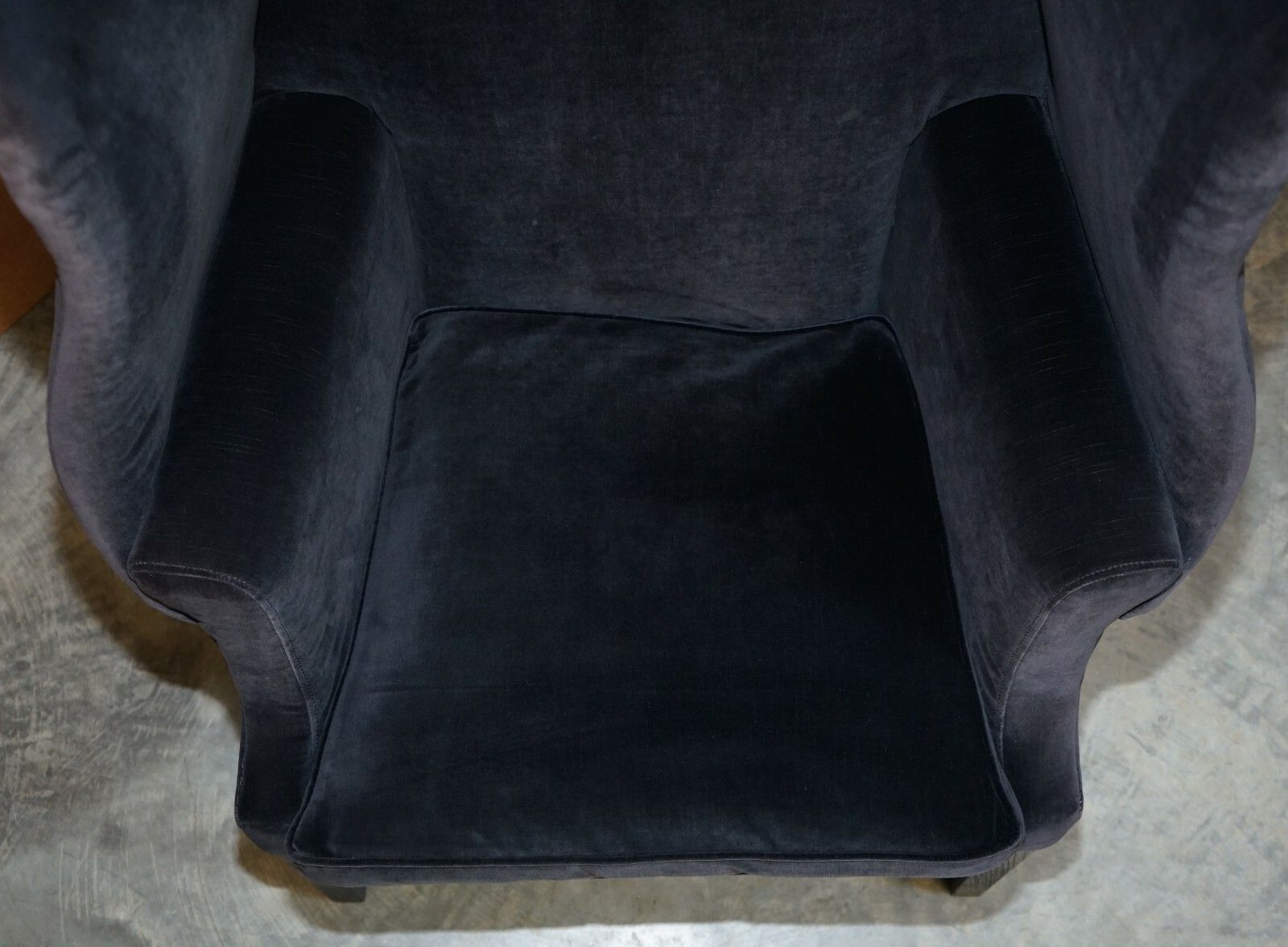 6486.0 Pair Of Vintage Black Velvet Upholstered George Hepplewhite Wingback Armchairs photo