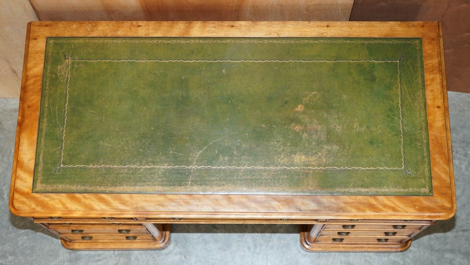Antique Circa 1830 1850 James Winter & Sons London Satinwood Green Leather Desk photo vinterior