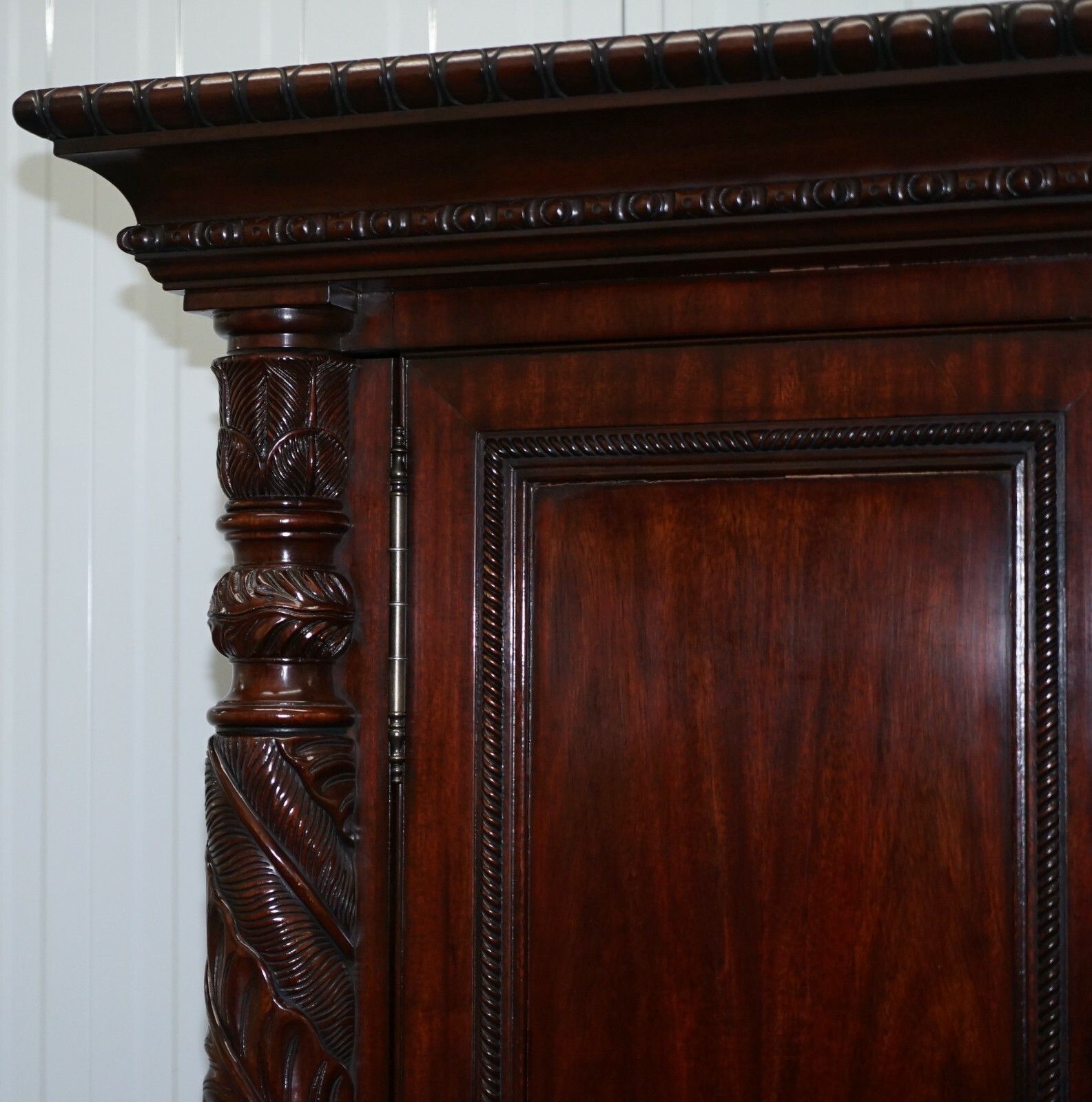 Huge Ralph Lauren Safari Collection Solid American Mahogany Television Cabinet photo vinterior