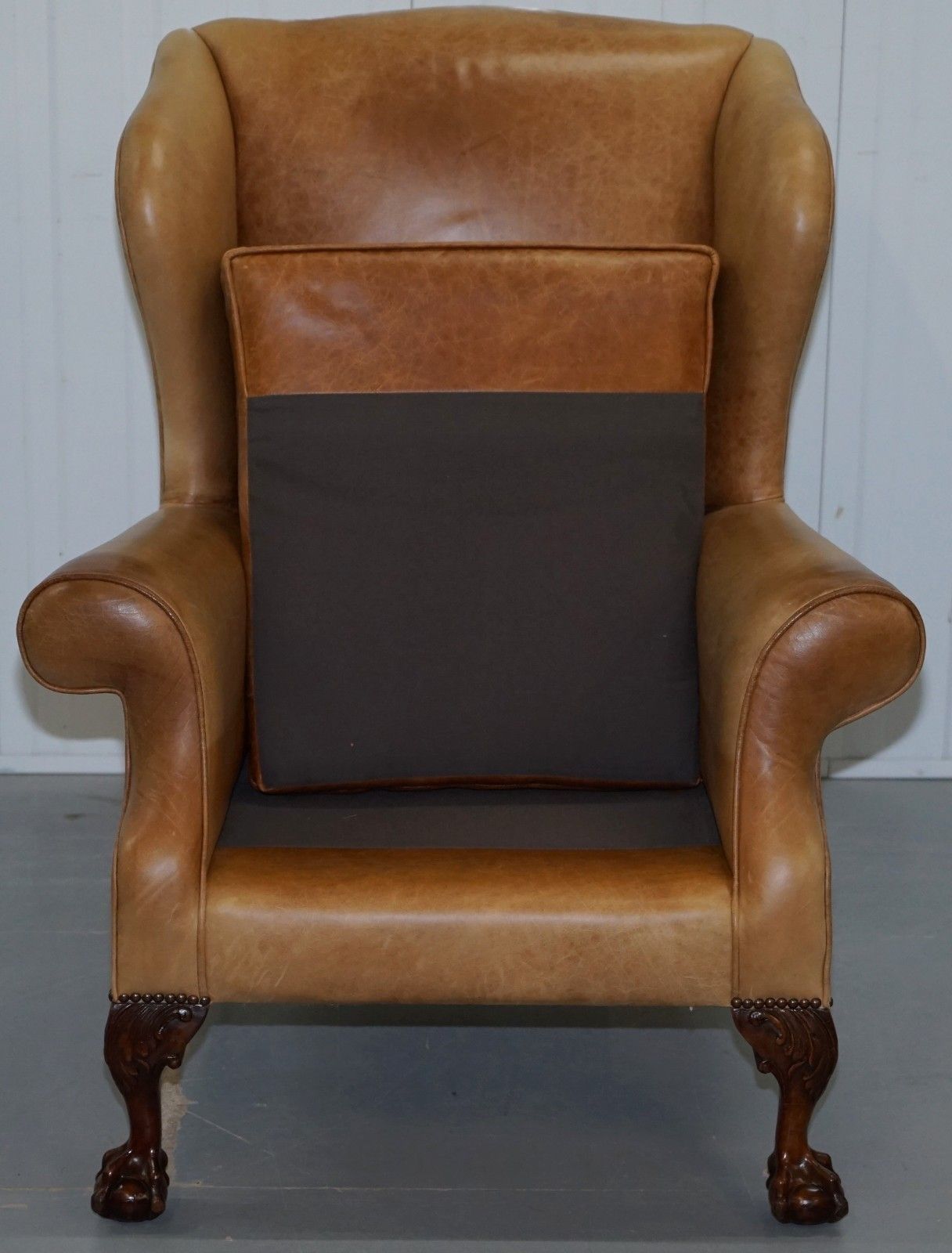 Pair Of Victorian Walnut Claw & Ball Feet Aged Heritage Brown Leather Armchairs photo vinterior