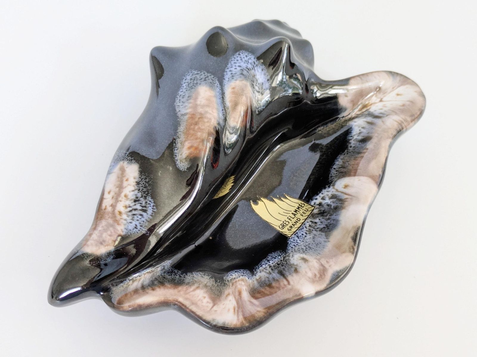 1960s Vallauris Style Seashell Dish, French Pottery, Fat Lava Glaze, Black And Blue photo 89.0