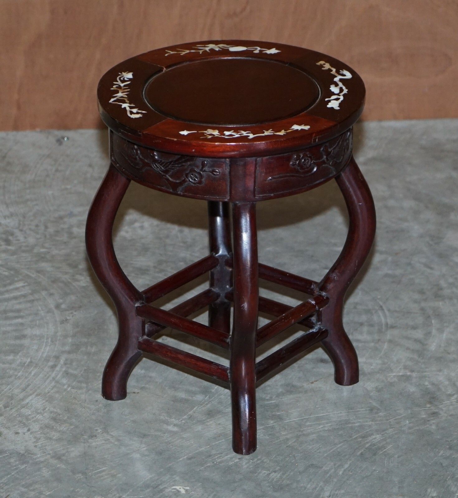 photo furniture Antique Chinese 1900 Ming Dynasty Rosewood Mother Of Pearl Inlaid Table & Stools