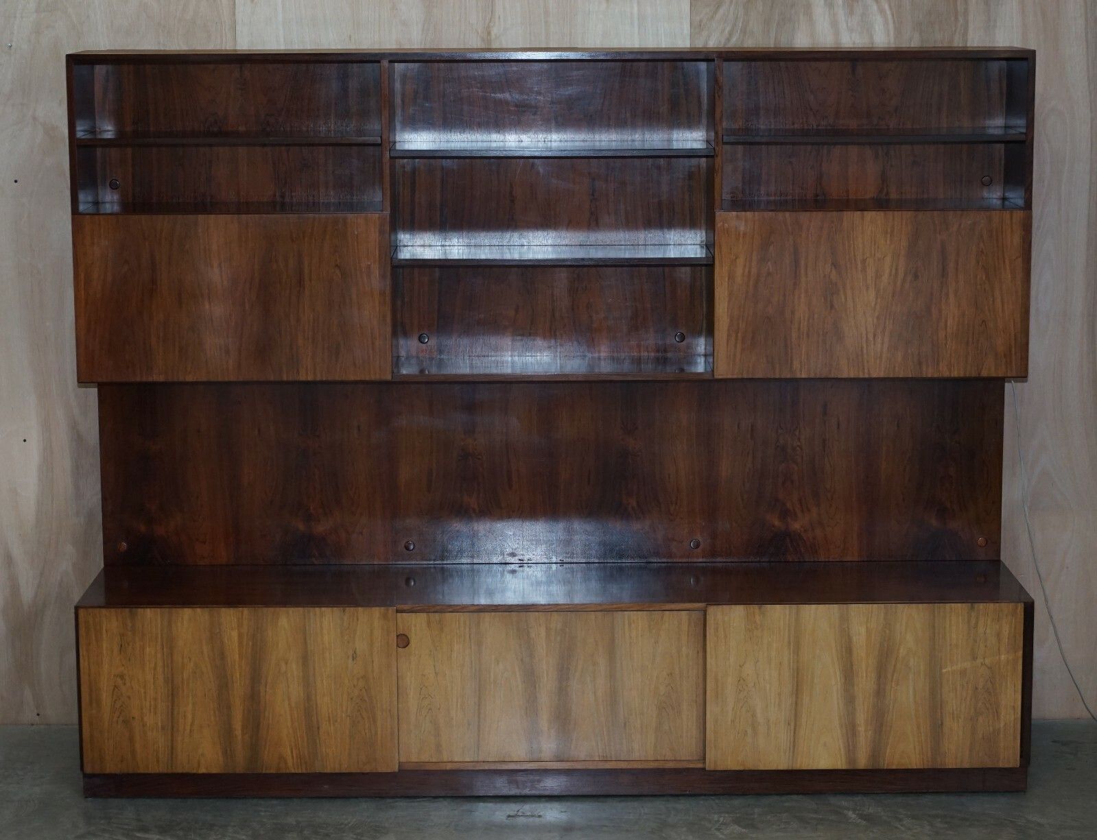 Fine Danish Rosewood Mid Century Modern Rosewood 1960's Bookcase Bar Sideboard photo for sale