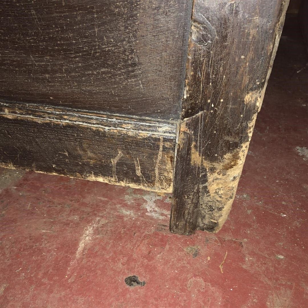 photo vinterior Antique Oak Large French Country Kitchen Cupboard 19th Century