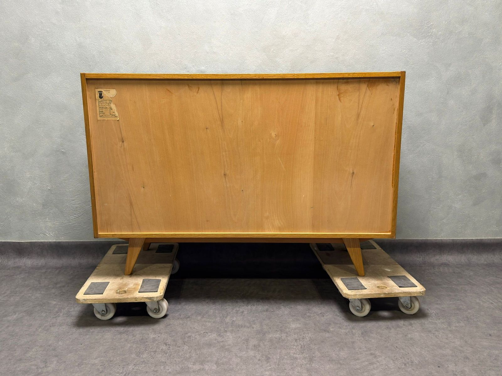 Sideboard U‑458, Czechoslovakia, 1960s – Very Good Original Condition photo furniture