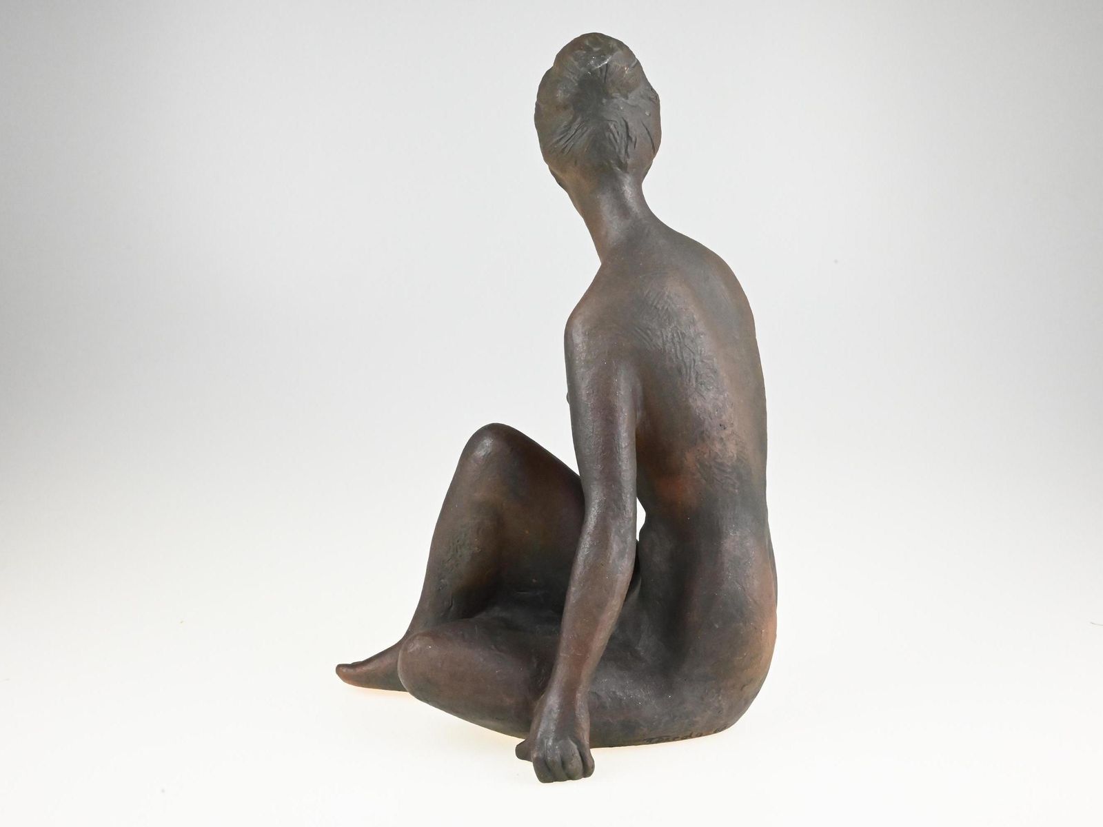 Bohumil Kokrda Ceramic Nude Statue, Mid Century Sculpture, Modernist Figurine, Seated Nude Statue, Ceramic Nude Sculpture, Brown Figurine photo vinterior