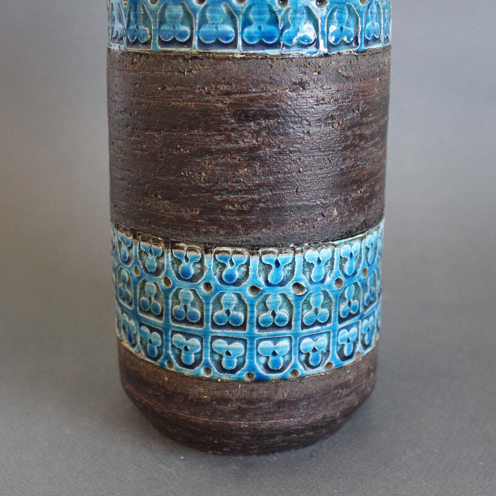 Mid Century Italian Ceramic Trifoglio Range Vase By Aldo Londi For Bitossi (1964) photo buy