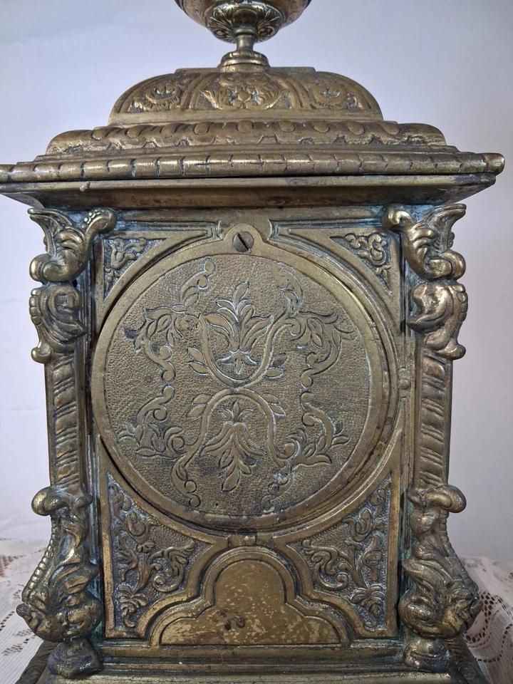 Antique French Brass Mantle Clock 19th Century photo 425.0
