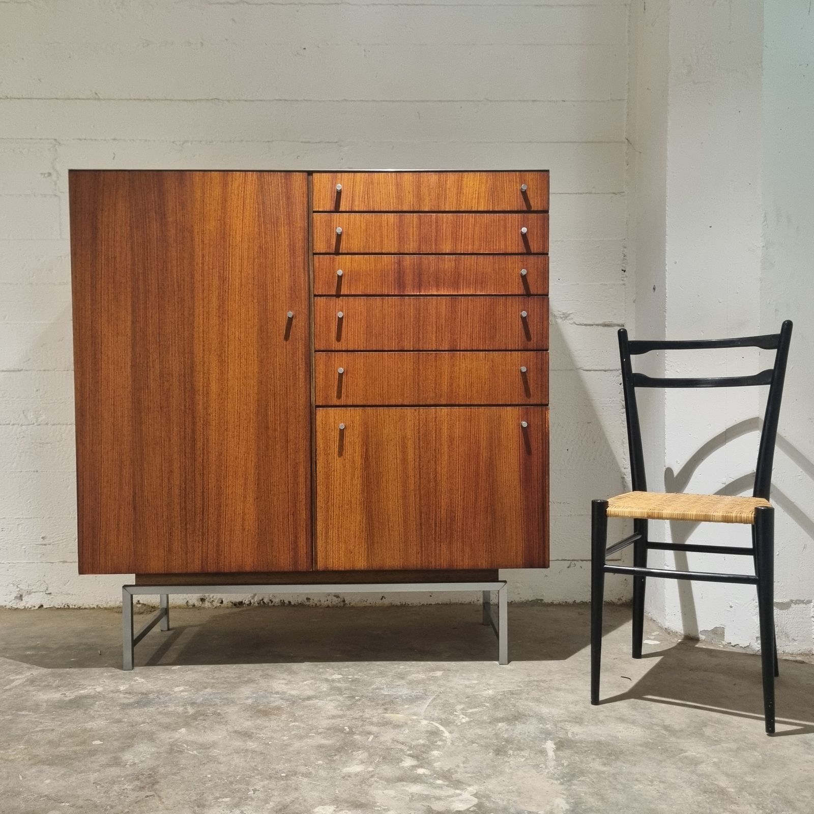 Vsj 125 Salon Cupboard Or Cabinet By K. Günther & H. Brechmann For Fristho, 1961 photo furniture