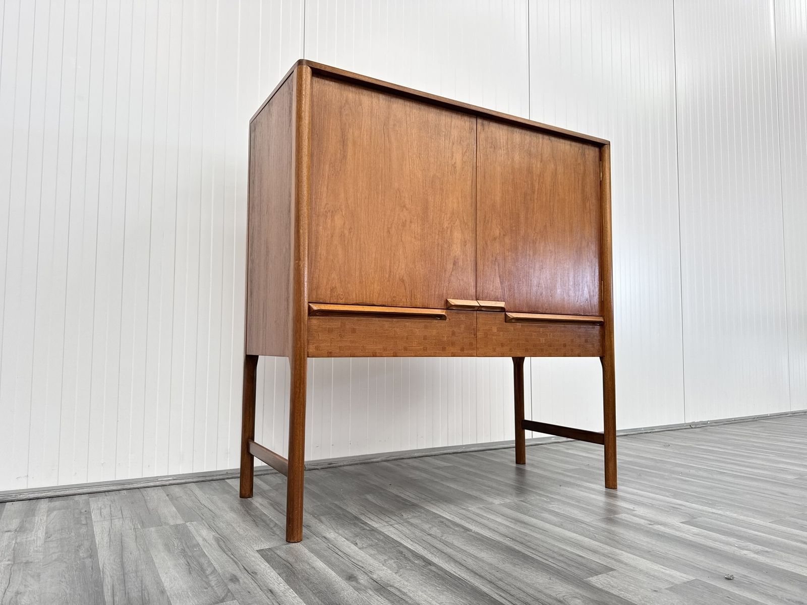 Mid Century Teak Drinks Cabinet By McIntosh Of Kirkcaldy photo buy