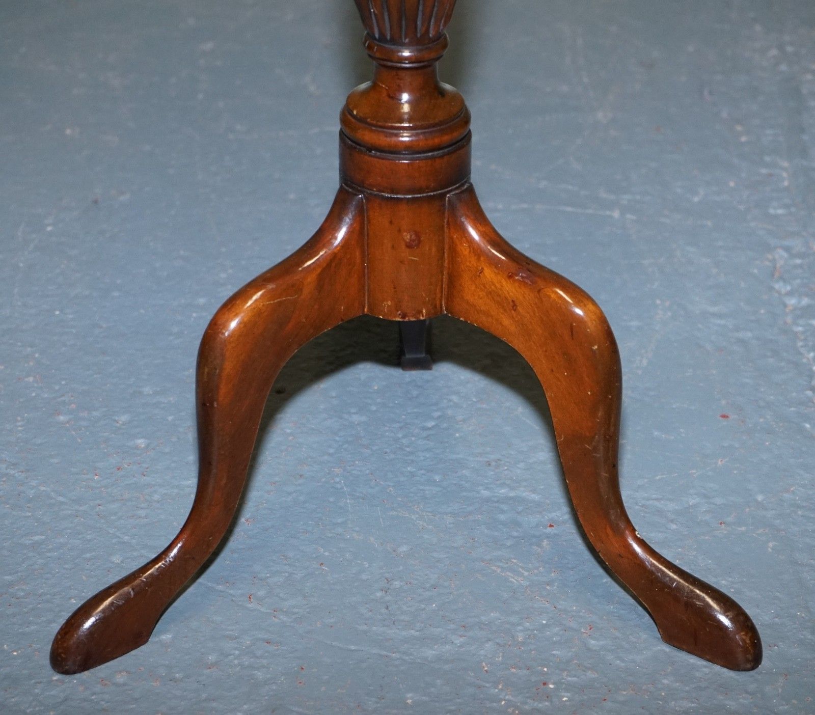 Antique Hardwood Tripod Pedestal Plant Table Stand Hand Turned Column photo vinterior