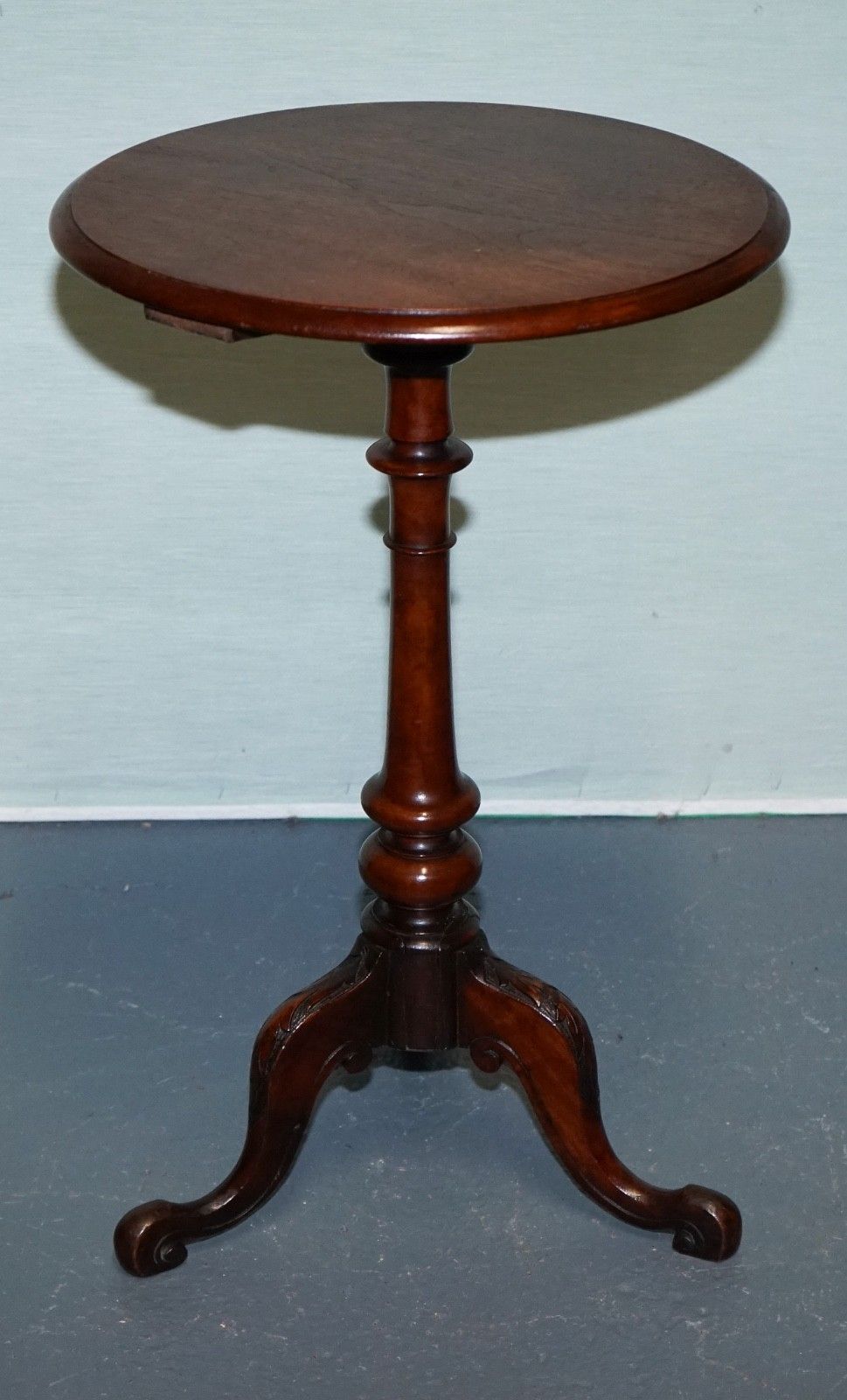 Antique Victorian Tripod Side Table Round Wine Table With Cabriole Legs photo for sale