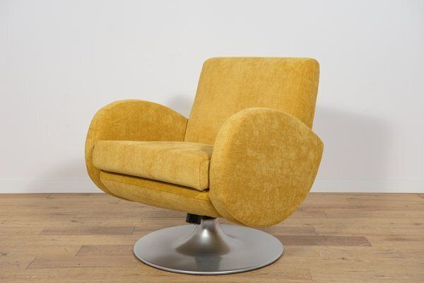 Mid Century Modern Danish Swivel Chair, 1960s