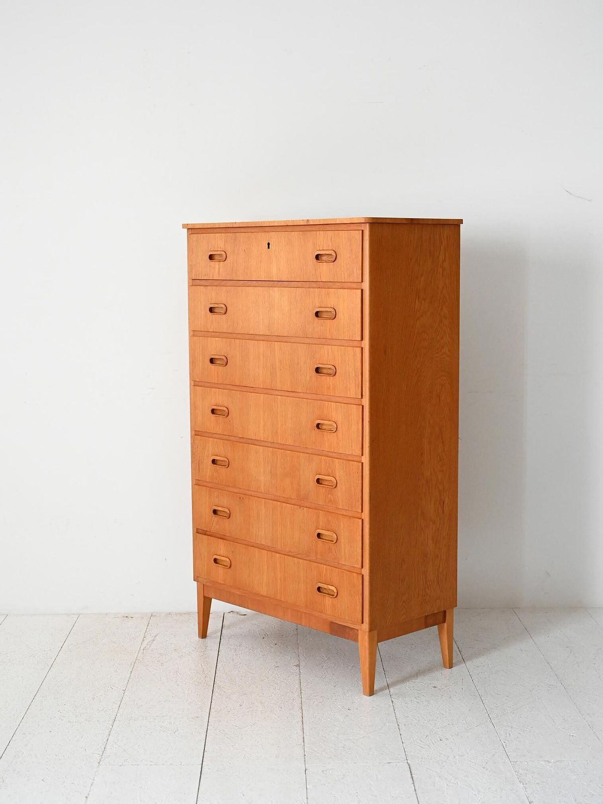 Vintage Scandinavaanse Eiken Ladekast Uit De Jaren 1960 photo Meubels