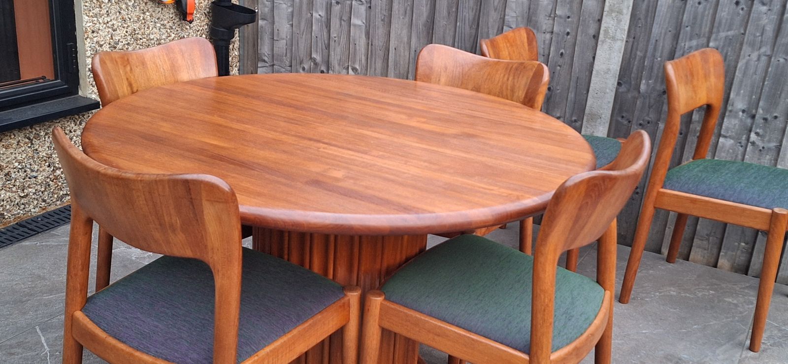 photo furniture Solid Teak Wood Table And Chairs, Danish By Niels Koefoed