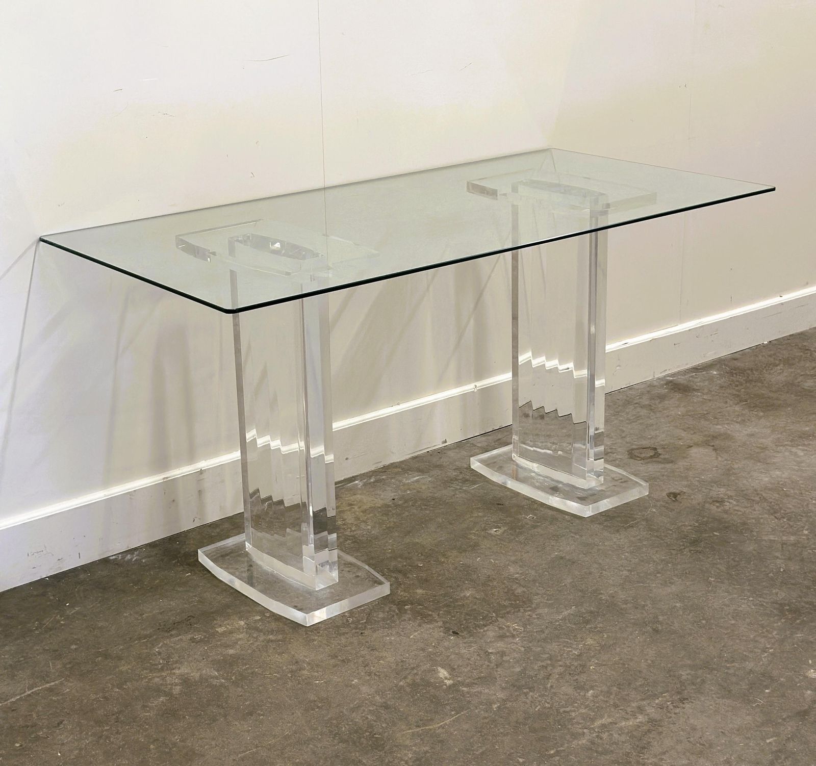 Striking 1980s Italian Lucite And Glass Console Or Desk — Sculptural Minimalist Design In Transparent Luxury" photo for sale