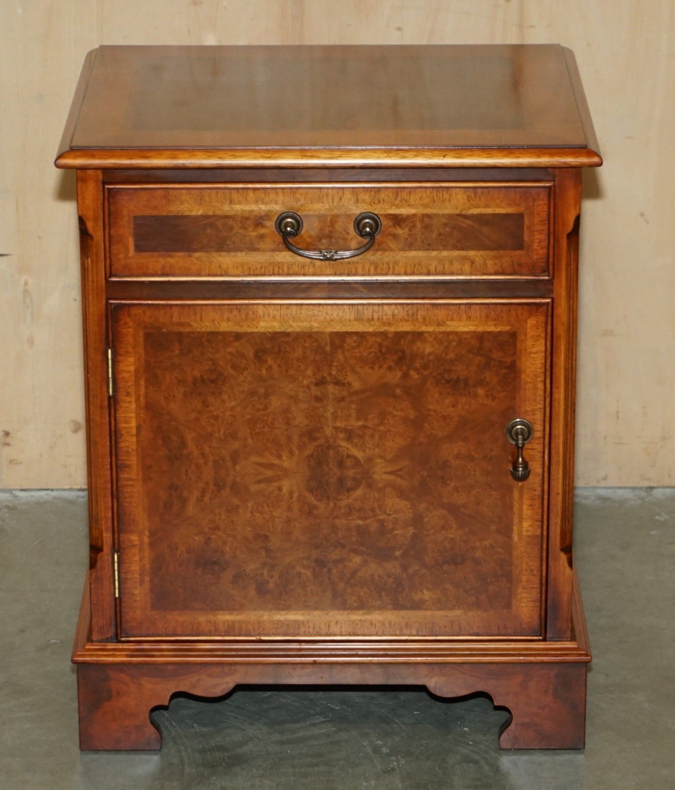 Pair Of Brights Of Nettlebed Burr Walnut Side Table Sized Nightstands Cupboards photo Furniture