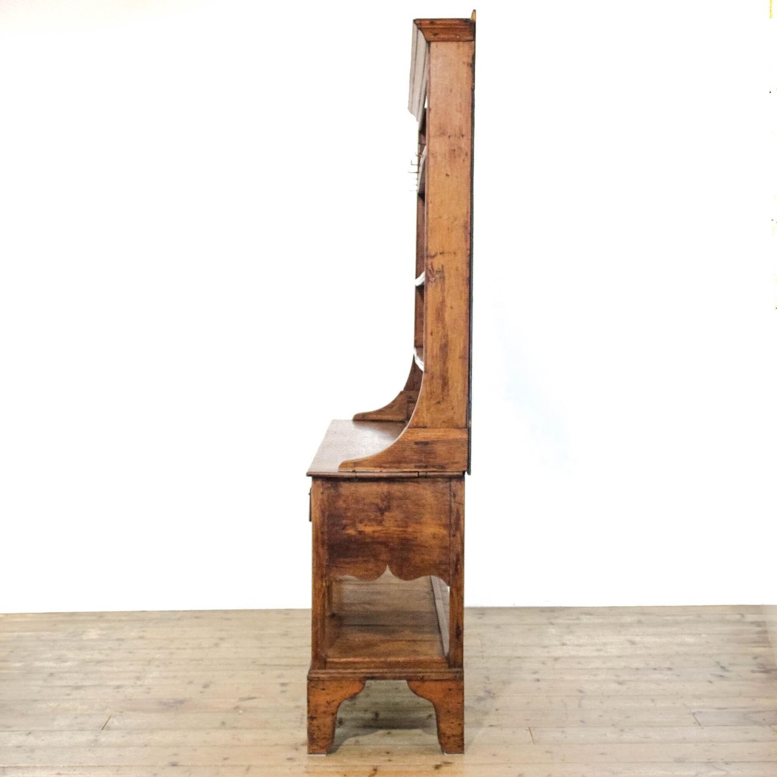 Antique 18th Century Oak Dresser | Welsh Dresser | Antique Oak Dresser | Kitchen Dresser | Welsh Furniture photo Furniture