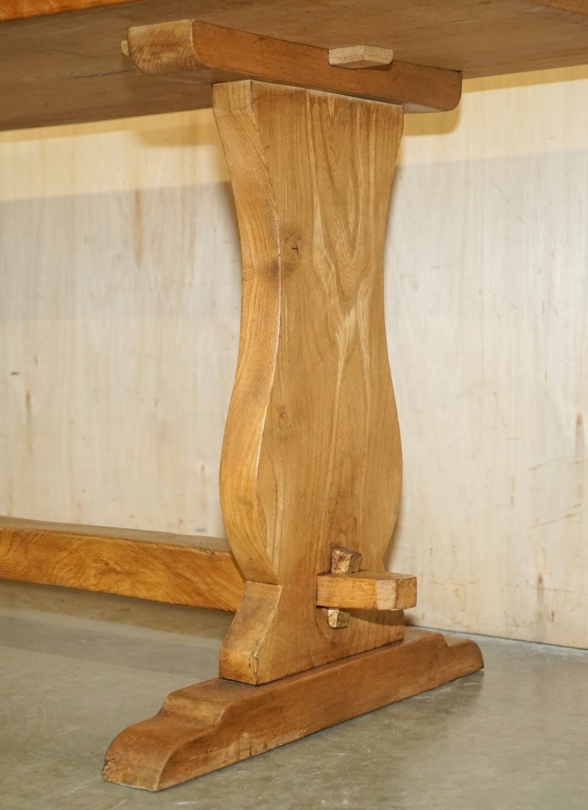 photo vinterior Sublime Antique English Circa 1880 Burr Oak One Plank Top Refectory Dining Table