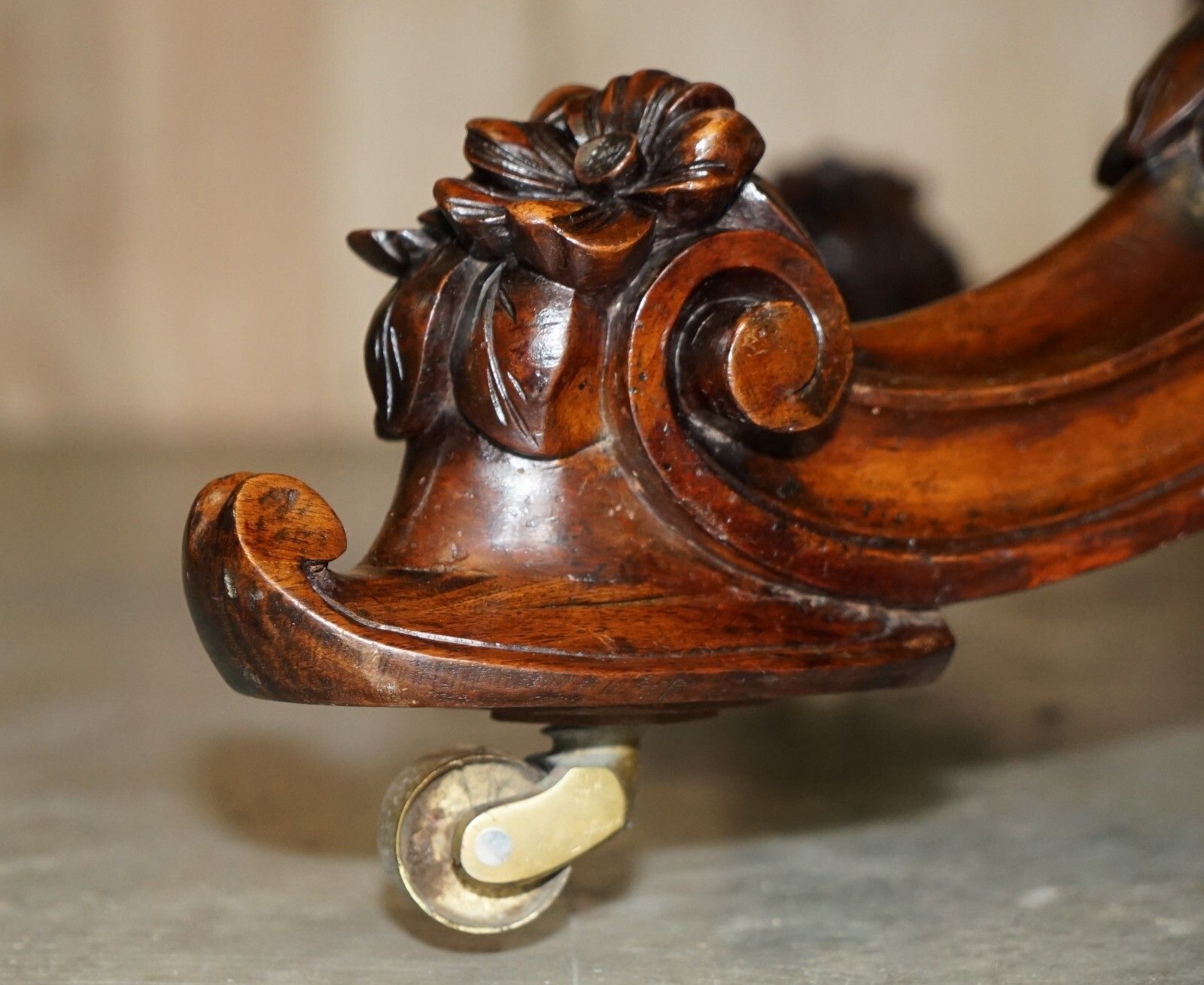 Very Fine Circa 1860 Antique Victorian Ornately Carved Centre Burr Walnut Table photo buy