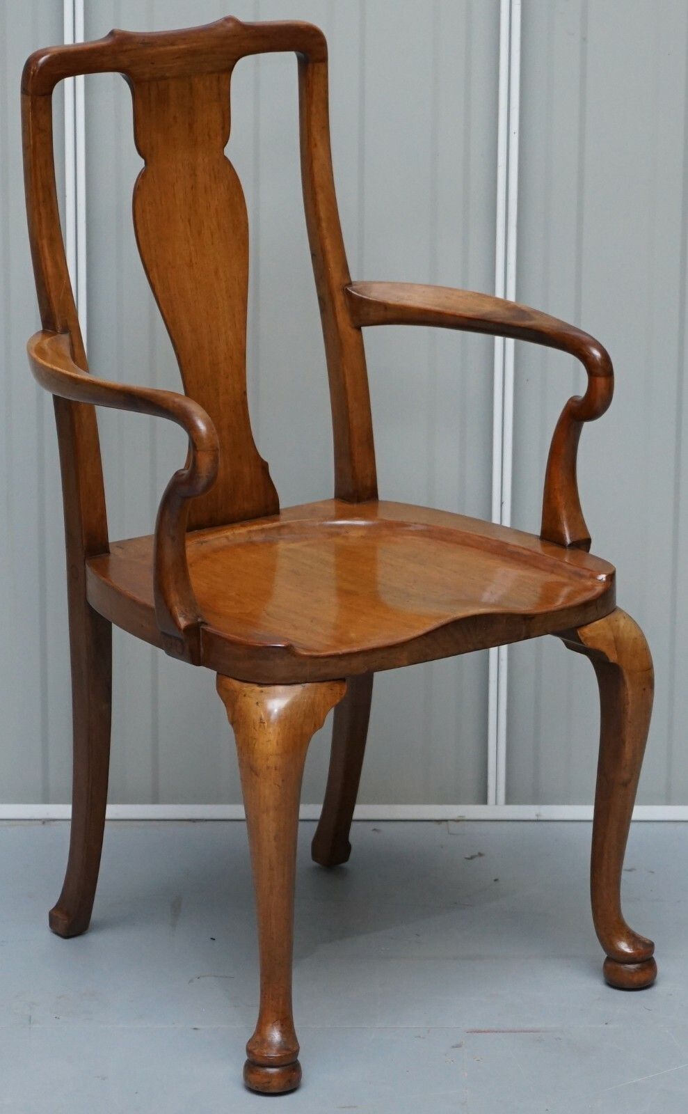 Lovely Victorian Howard & Son's Fully Stamped Office Desk Armchair In Walnut photo for sale