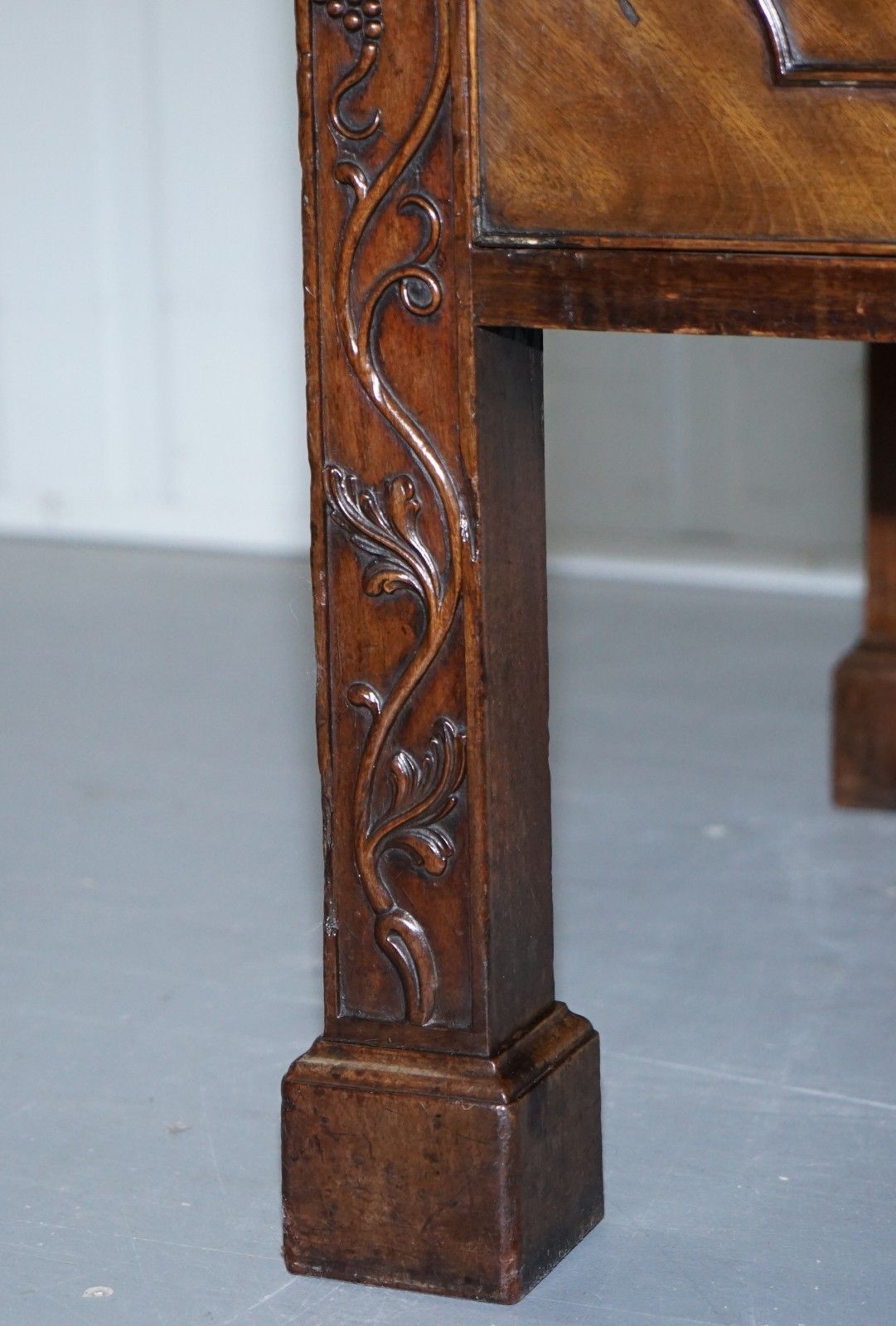 photo for sale Viscountess Boyd's Ince Castle Rare George III Mahogany Sideboard Chippendale