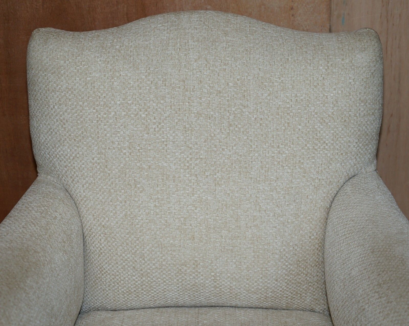 Lovely Antique Ornately Hand Carved Lion's Hairy Paw Leg Club Library Armchair photo 3000.0