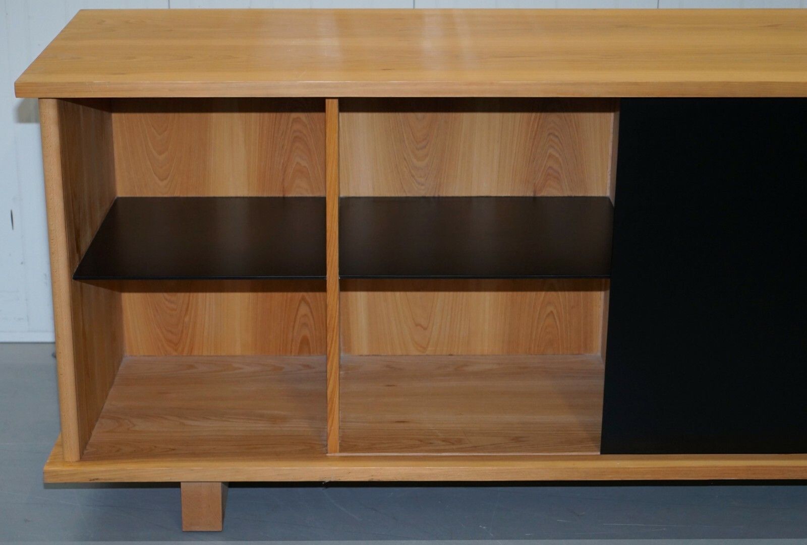 Impressive Ralph Lauren Sideboard Console Slate Stone Door And Shelves Redwood photo 2950.0