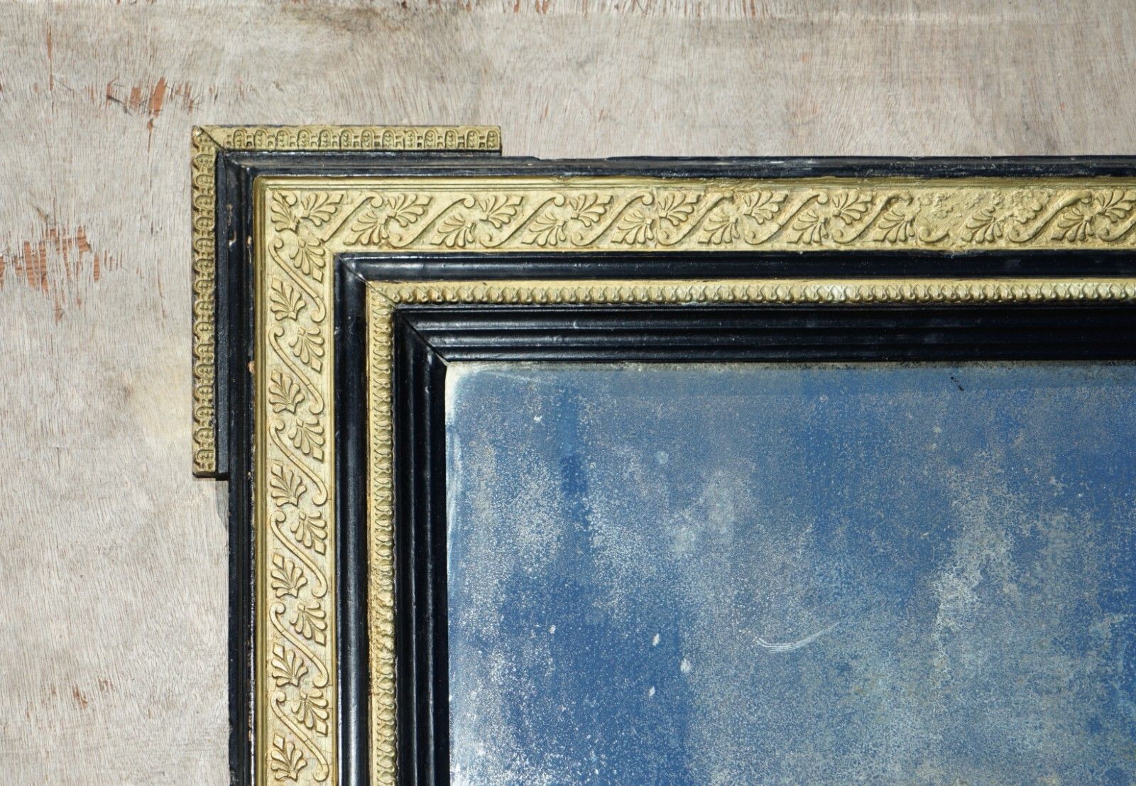 Antique Circa 1840 Italian Foxed Glass Original Plate Mirror Stunning Gilt Frame photo vinterior