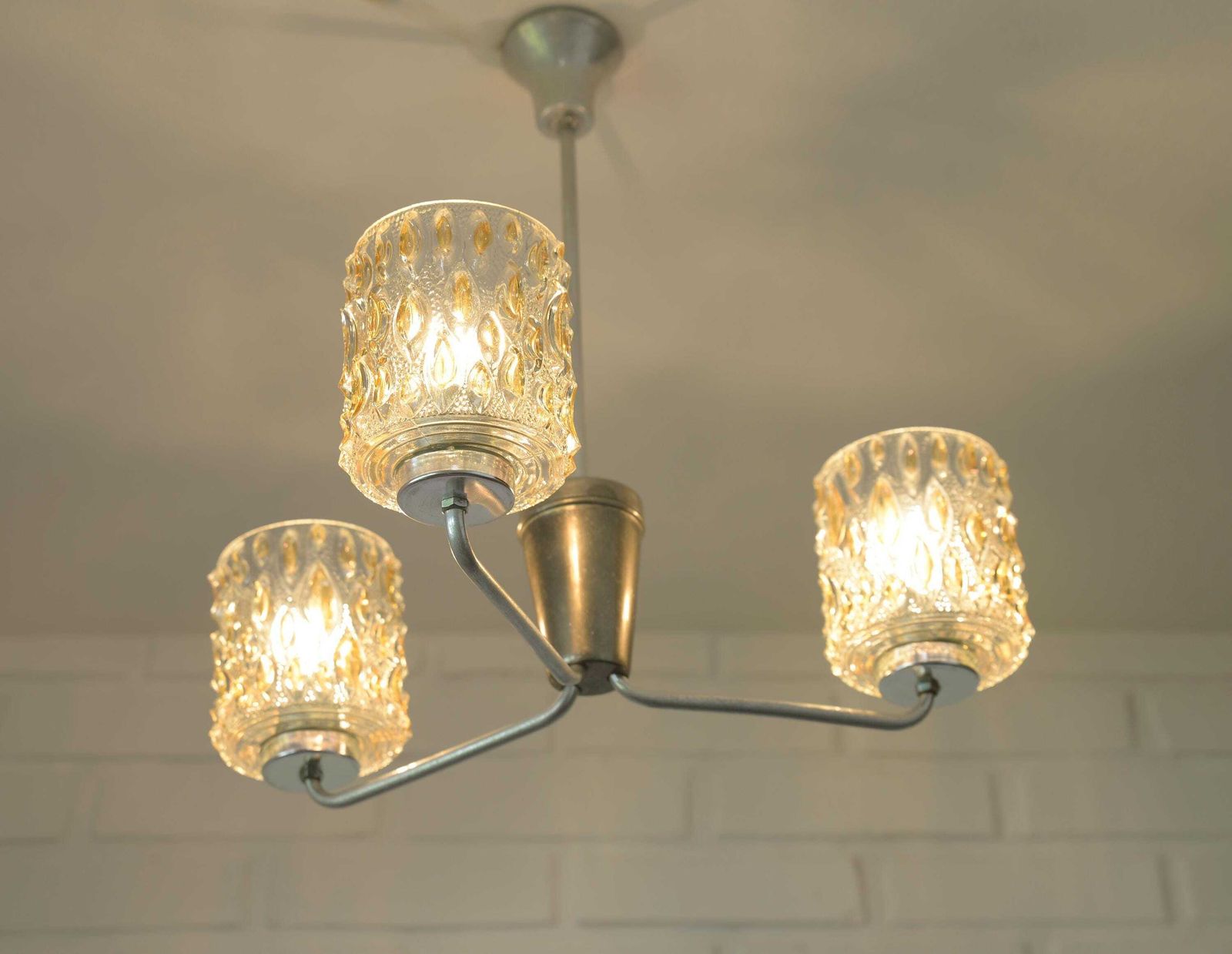 Vintage Pendant Light / Hanging Lamp / Chandelier / Mid Century Light Fixture / Retro 1960s Ceiling Light / Hand Blown Glass Lighting