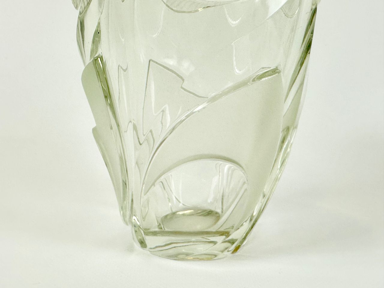 Art Deco Vase Attributed To Rudolf Hloušek For železný Brod, 1930s photo furniture