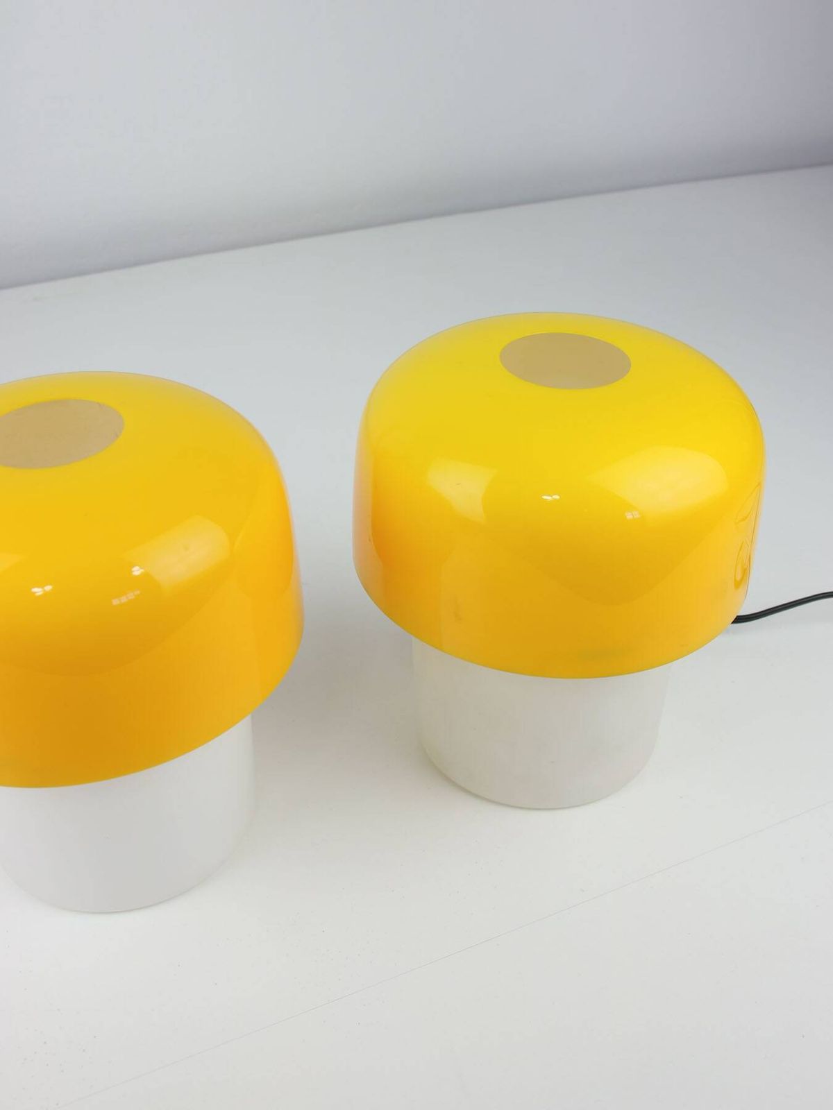 photo buy Rare Yellow Mushroom Table Lamp By Luigi Massoni For Guzzini, 1970s