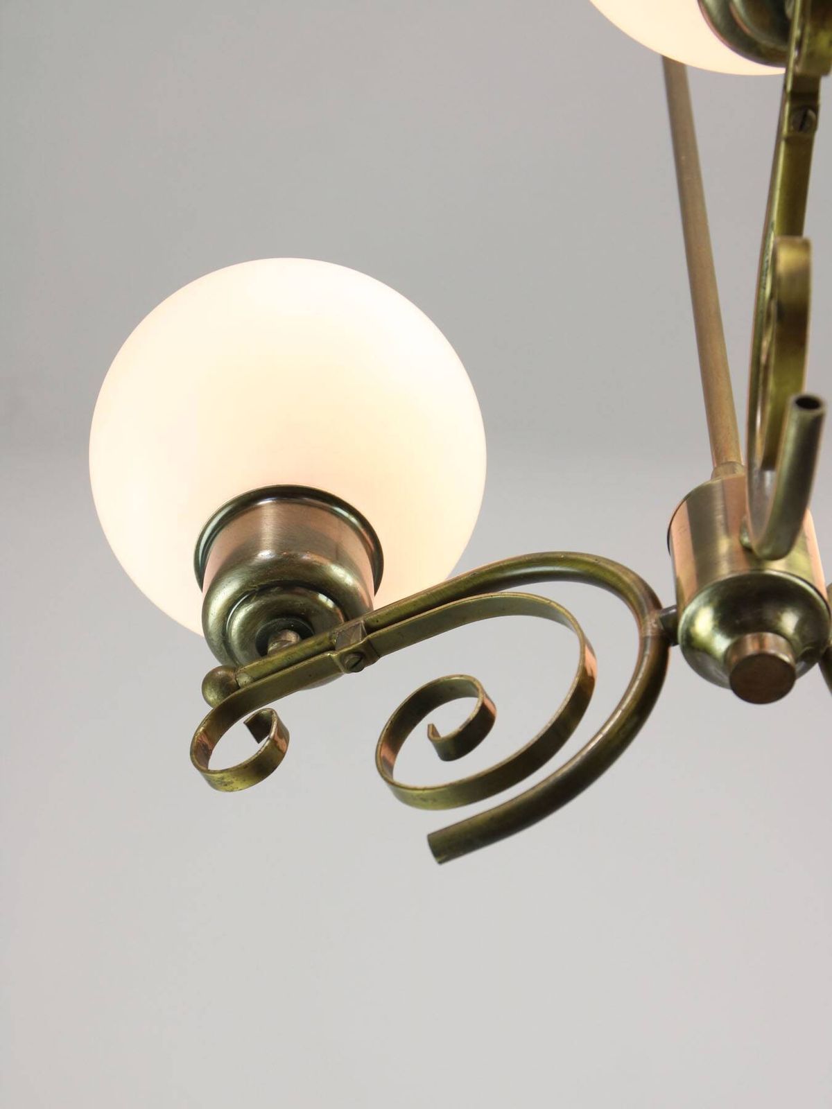 532.0 Vintage Italian Brass And Opaline Chandelier photo