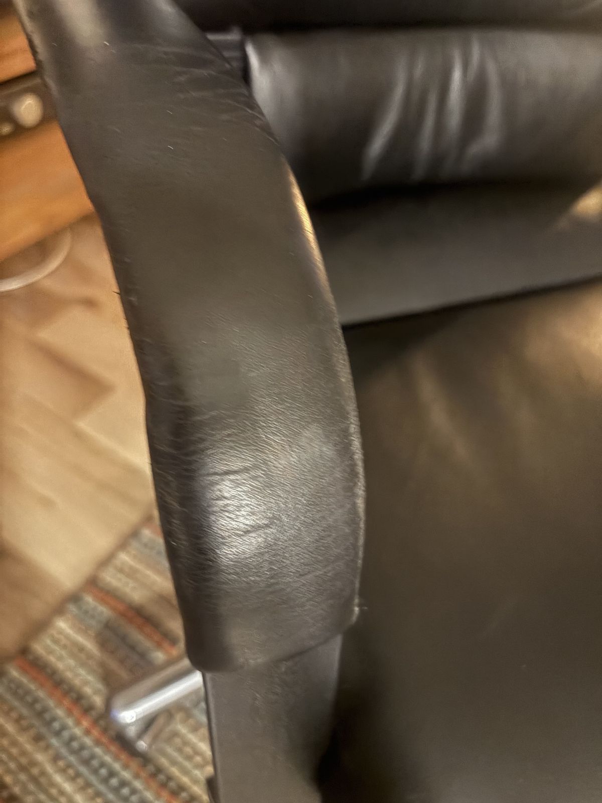 Mario Bellini Vitra Figura Bescu Italian Leather Executive Office Chair photo for sale