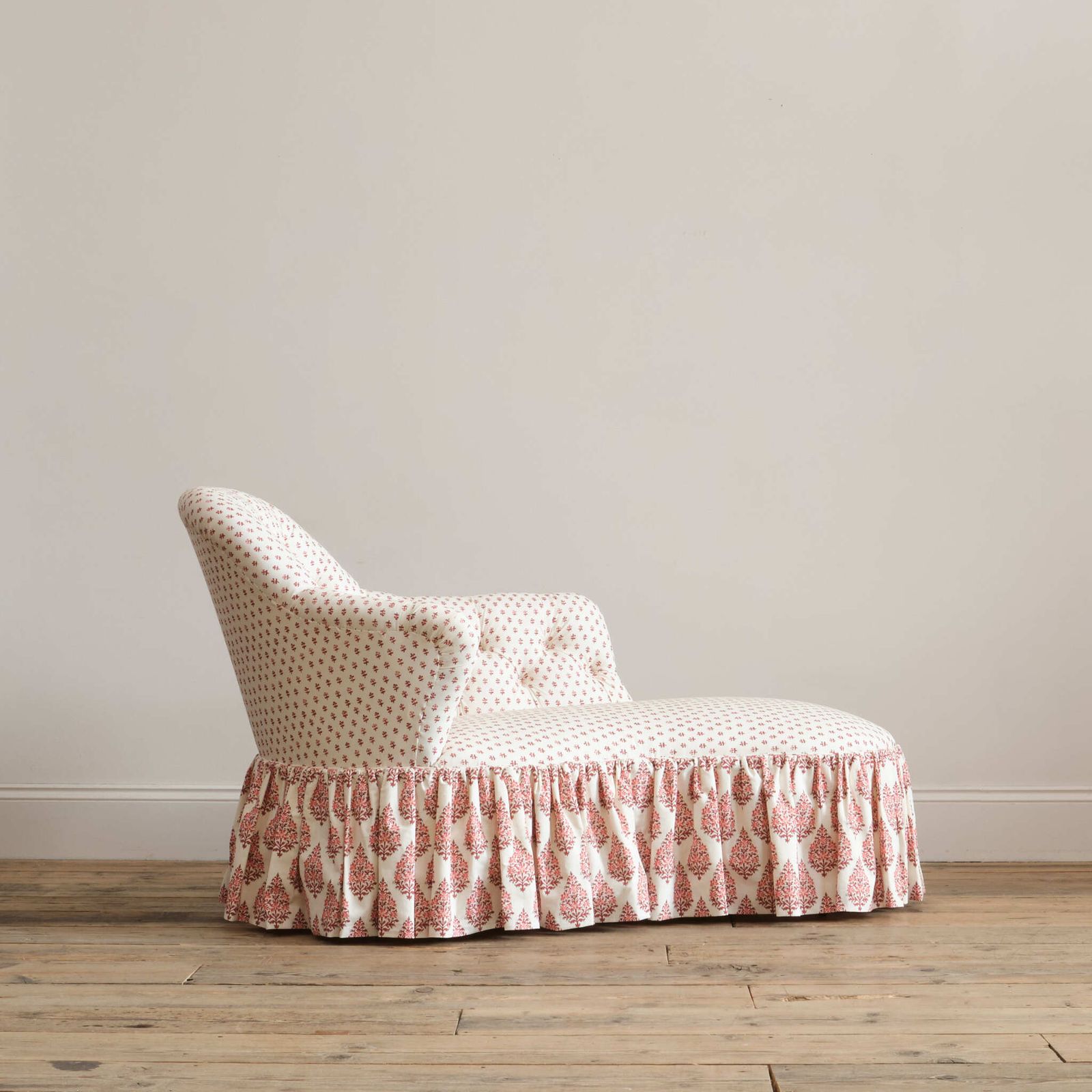 photo buy Mid 19th Century Chaise Longue In Titley & Marr Printed Cotton