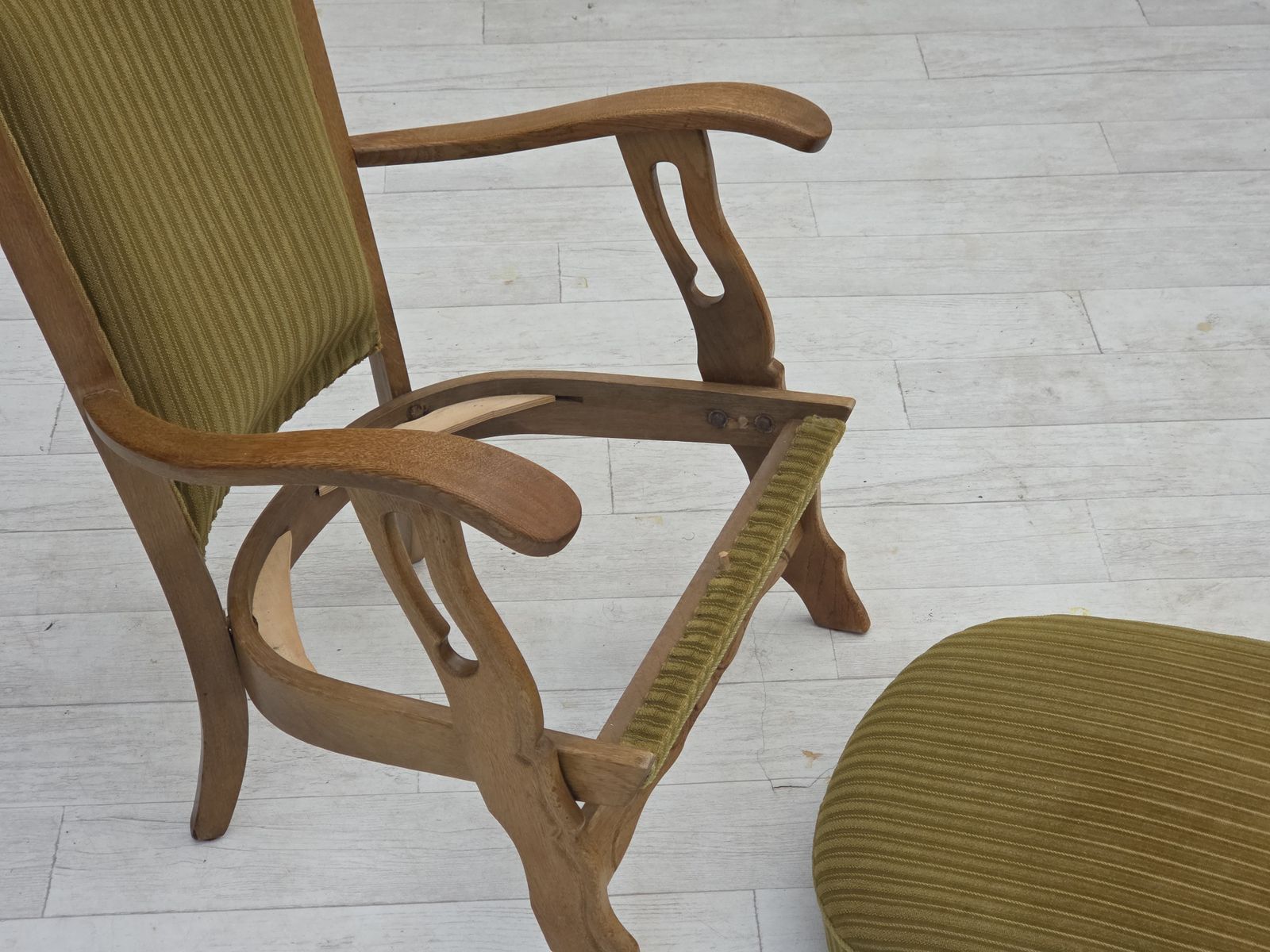 1970s, Scandinavian Armchair, Cotton/Wool Fabric, Solid Oak Wood, Original Condition. photo for sale