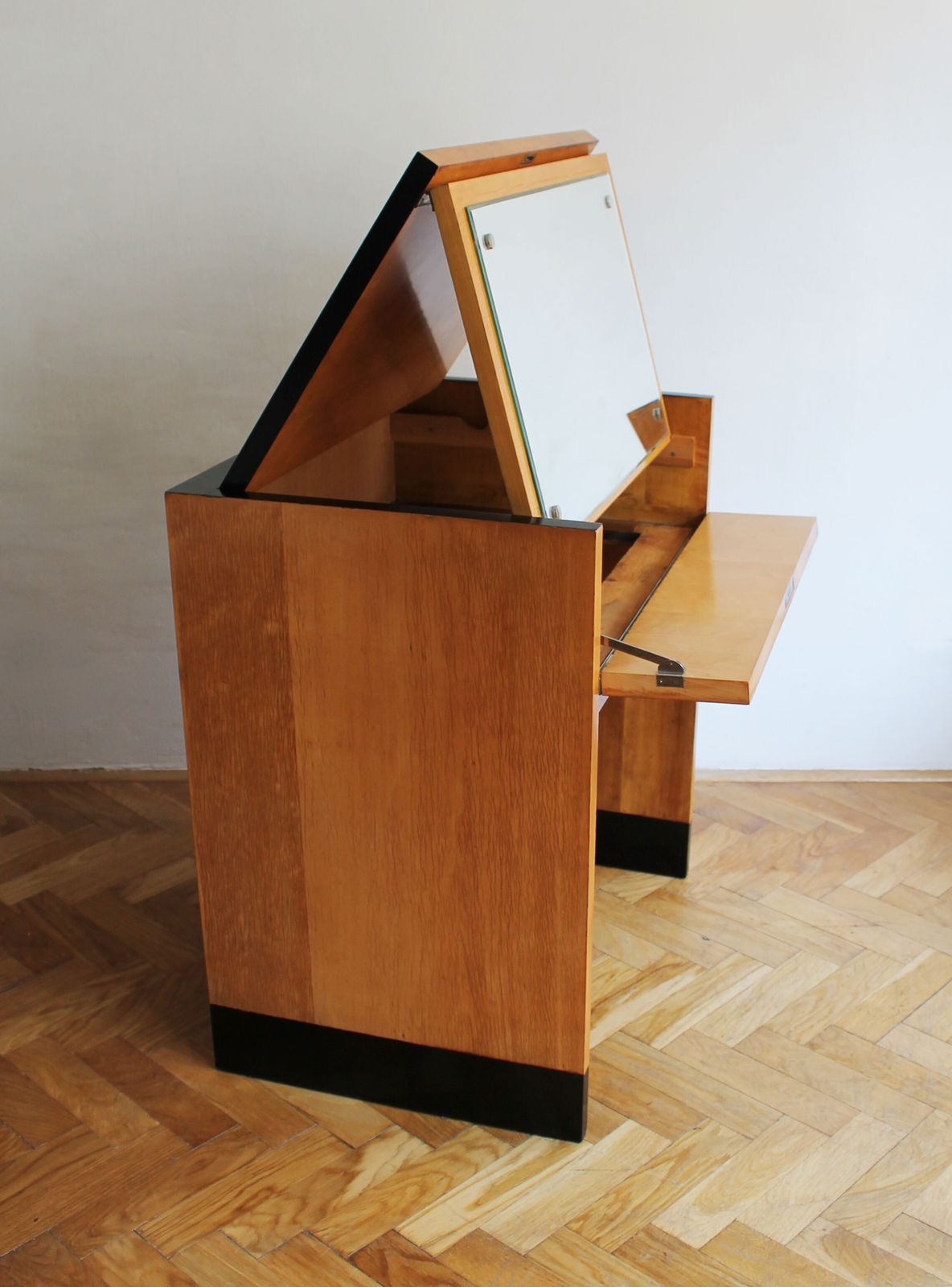 1950s Modernist Dressing Table photo furniture
