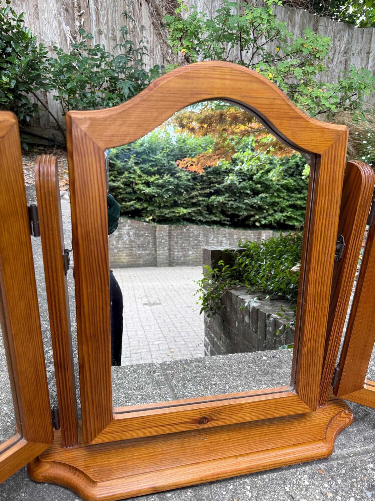 Vintage Pine Triple Vanity Mirror, Rustic Dressing Table Trifold Mirror With Arched Centre And Hinged Side Panels, 1980s Pine Mirror photo for sale