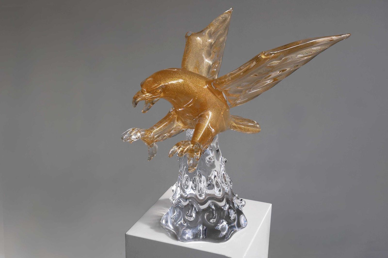 Gesigneerd Murano Glazen Adelaarssculptuur Van Arnaldo Zanella – Handgeblazen Kristal Met Goud, Mid Century Italiaanse Kunst