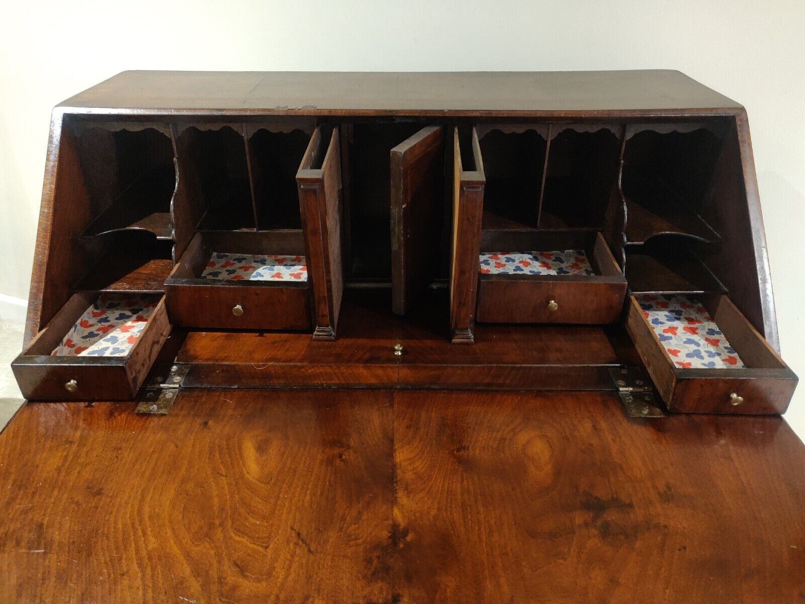 Furniture George I Writing Bureau Desk Walnut Featherband Antique 1700s Delivery Available photo