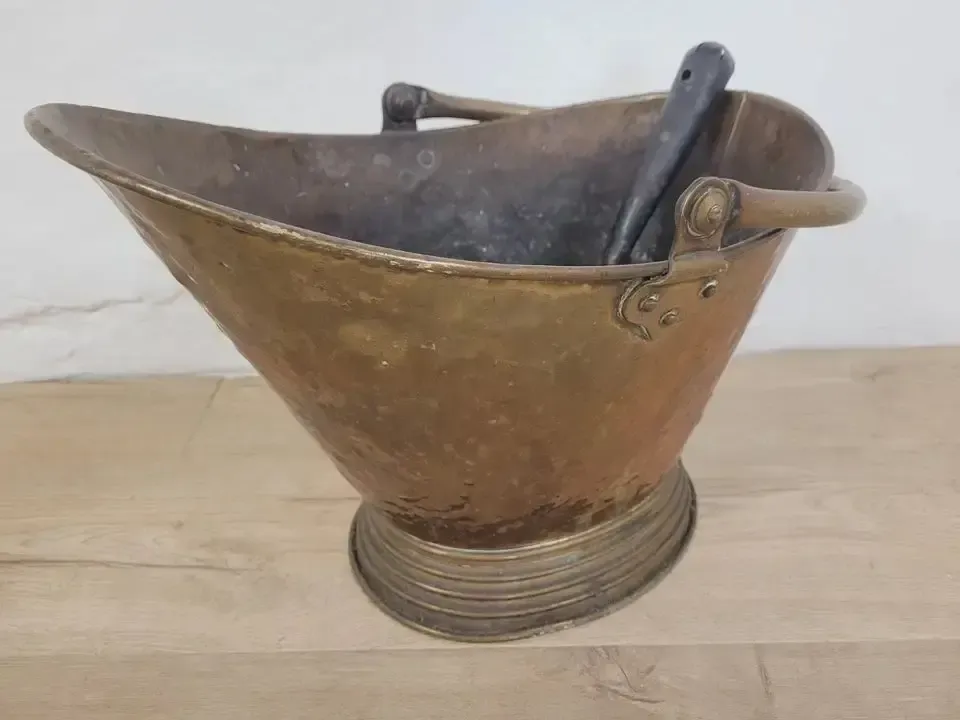 Victorian Brass Coal Scuttle Bucket Shovel 19thc Antique photo Home Fixtures
