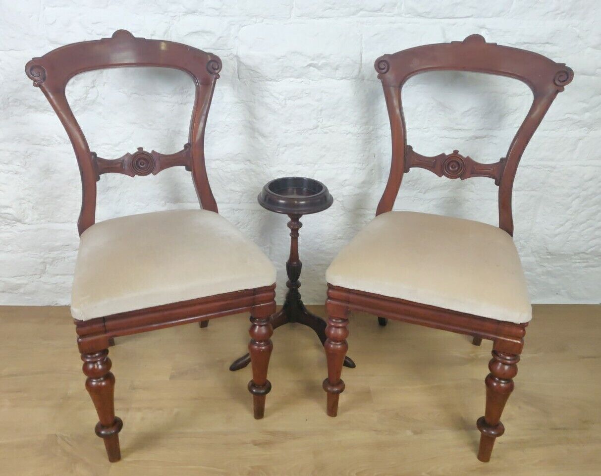 James Reilly Dining Chairs Pair Bulls Eye Ornate 19thc English