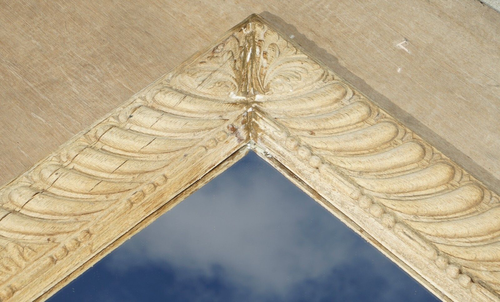 Circa 1800 Hand Carved Limed Oak Wall Mirror With New Plate Glass Very Nice Look photo vinterior