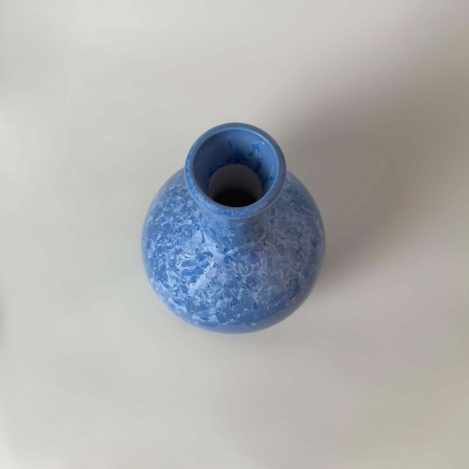Cornflower Blue Chinese Yuhuchunping Vase With Crystalline Glaze, Circa 1970s photo 350.0