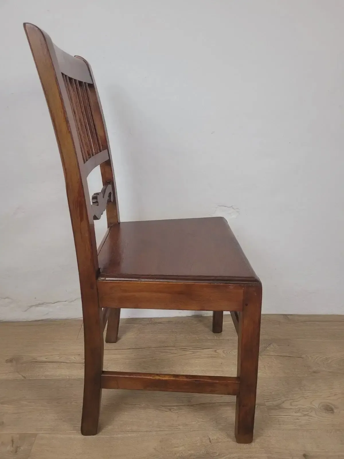 photo vintage Oak Vintage Kitchen Chair Mid 20th Century 1950's Slat Back Postage Available