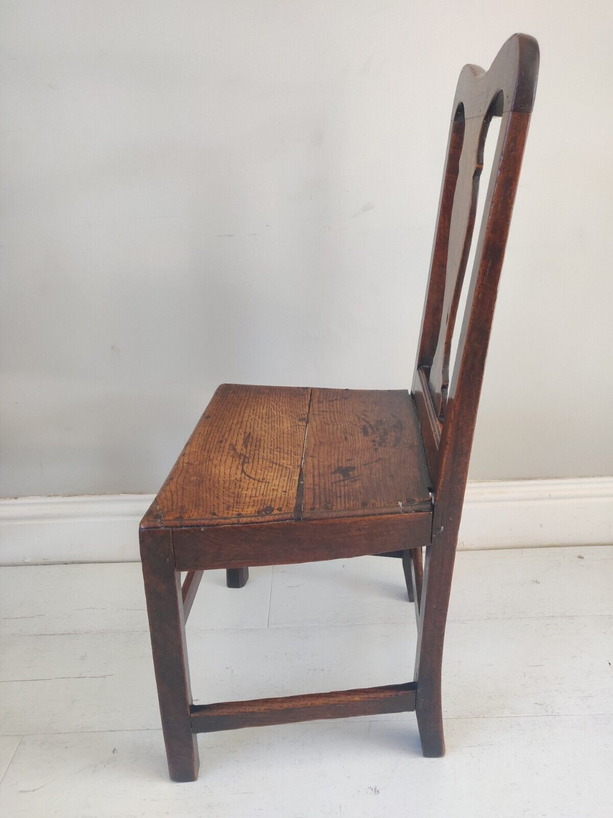 photo vinterior Hall Chair Oak Country 1900s Splatback Farmhouse Antique Postage Available