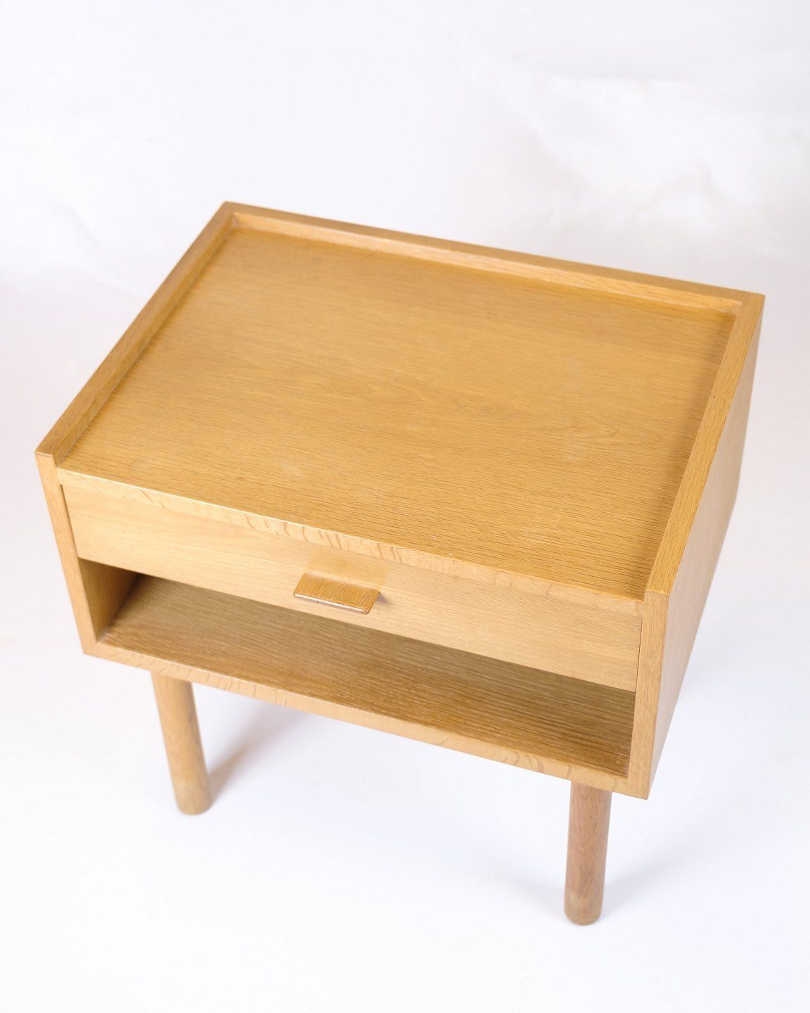 Bedside Table / Nightstand   Hans J. Wegner   Ry Furniture Factory   Oak   1960 photo furniture