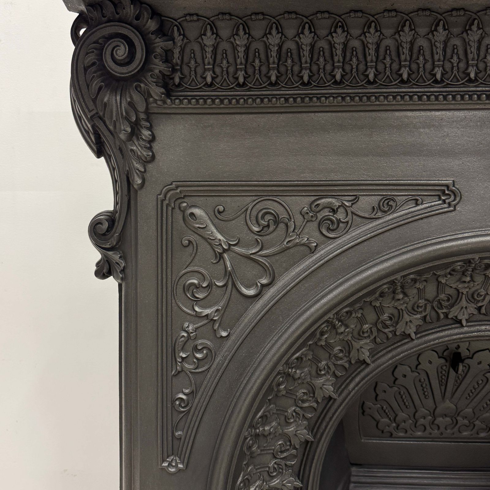 Antique Cast Iron Combination Fireplace photo vinterior