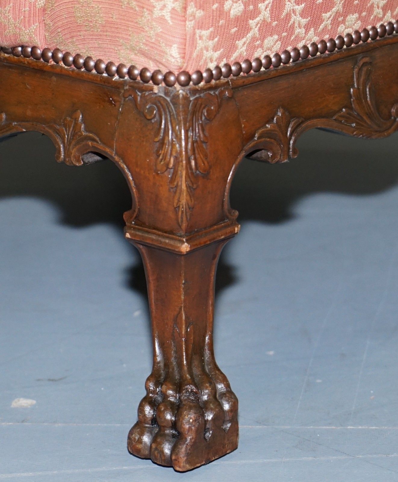 Rare 19th Century Thomas Chippendale Easy Wingback Armchair Heavily Carved Wood photo vinterior